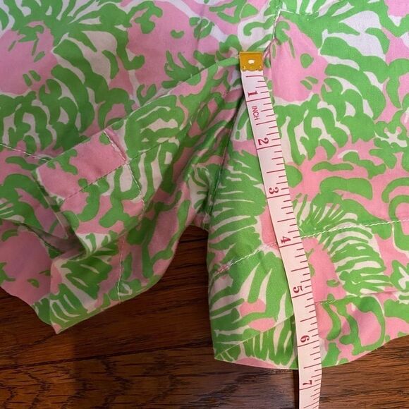 LILLY Pulitzer pink and green Callahan shorts - Picture 8 of 9